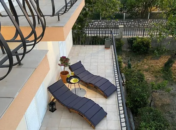 Apartman Noni Biograd Na Moru