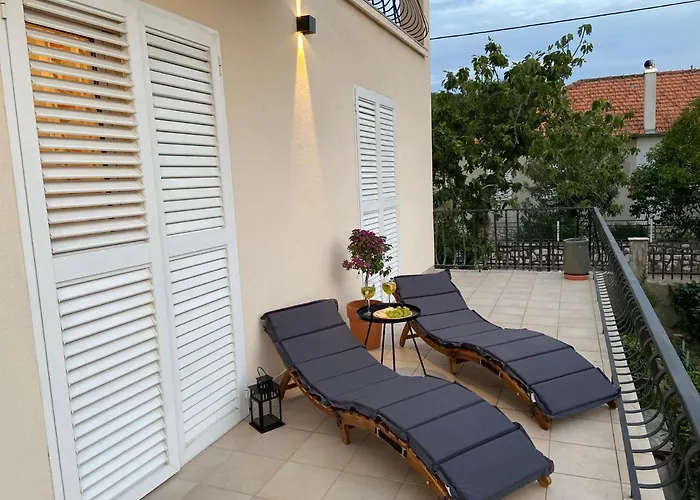 Apartman Noni Biograd Na Moru Apartment *