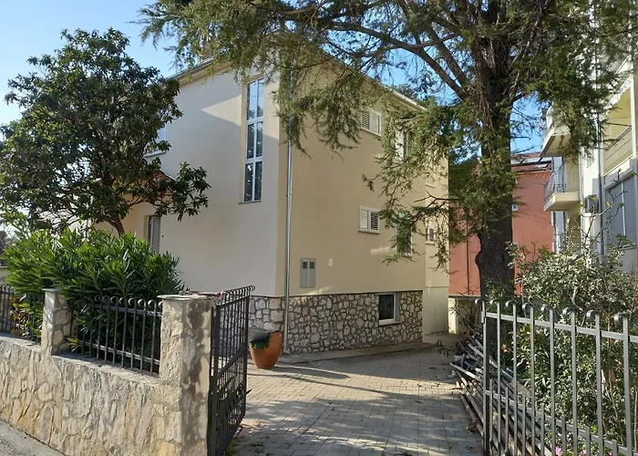 Apartman Noni Biograd Na Moru