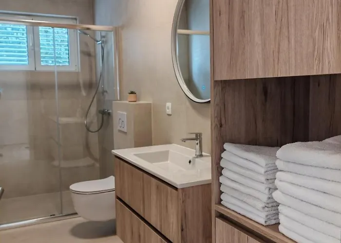 Apartman Noni Biograd Na Moru