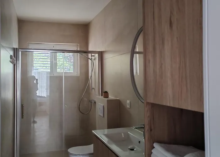 Apartman Noni Biograd Na Moru