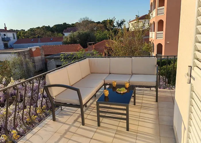Apartman Noni Biograd Na Moru