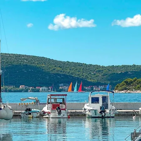 Noni Biograd Na Moru