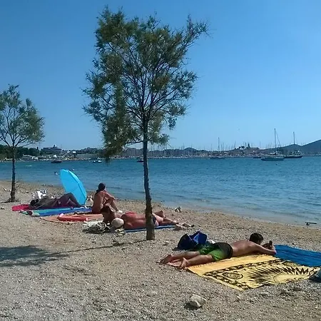 Noni 아파트 비오그라드나모루